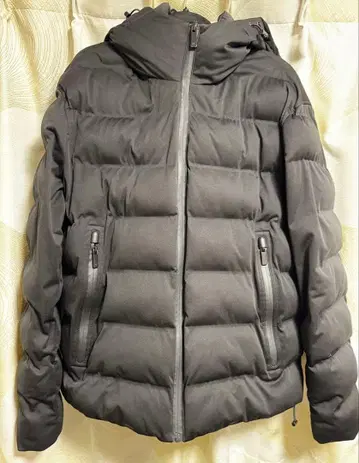 ZARA 블랙 다운 자켓 후드 부착 남성용 XL