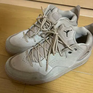 조던 코트 사이드 23