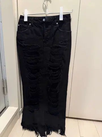 CHRISTIAN DADA 블랙 롱 스커트