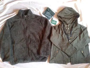 플리스 자켓과 레이 카즌 후드 부착 자켓 세트
