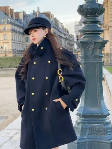 THE TOE Tiergarten Coat