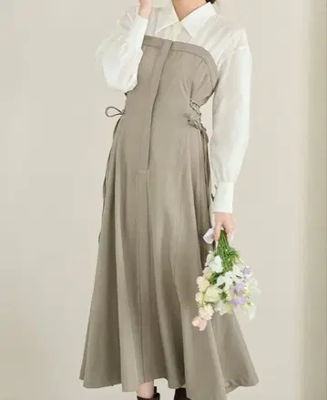 mysty woman 도킹 레이스업 원피스