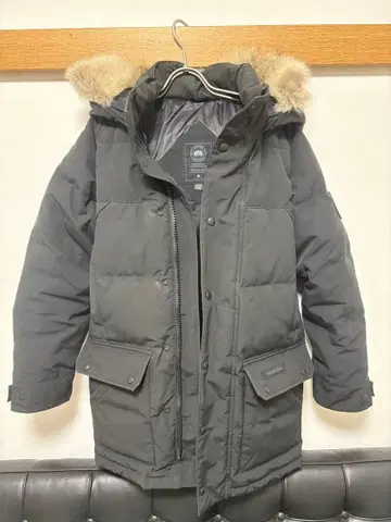 CANADA GOOSE 그레이 다운 자켓