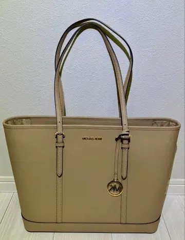 미사용 새상품 MICHEAL KORS 토트백