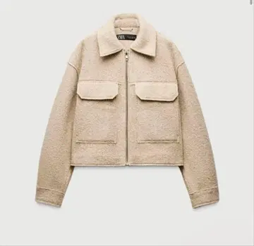 Zara의 부클레 크롭 자켓