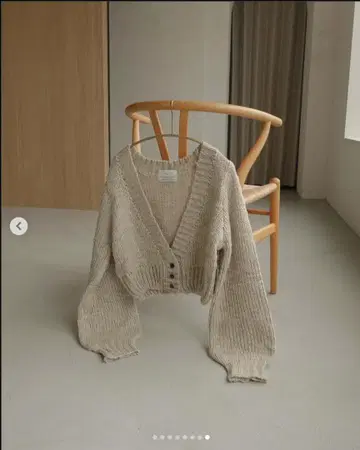 Alumu. 로우게이지 숏 니트 가디건