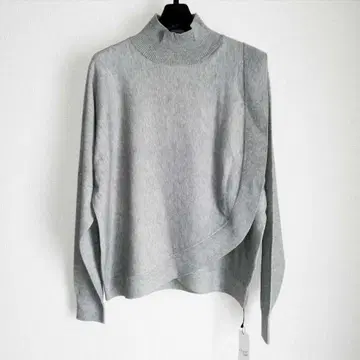 새상품 Grand table 니트