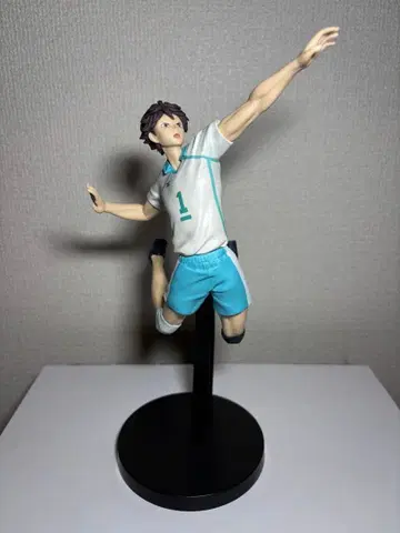 하이큐 오이카와 토오루 피규어