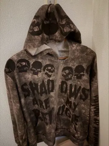 SHADOWS ARE MY RAGE 스컬 후드티