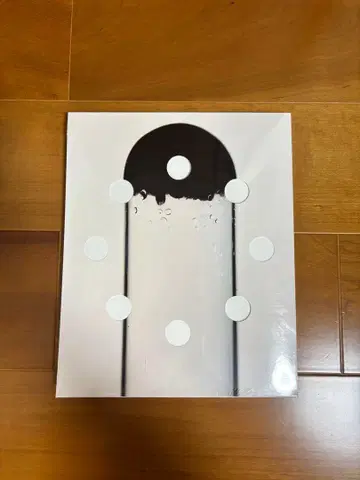 TOMWOOD 룩북 A4 사이즈