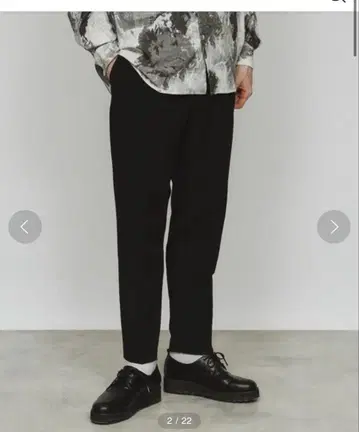 새상품 TAKEO KIKUCHI 360도 스트레치 와이드 테이퍼드 팬츠