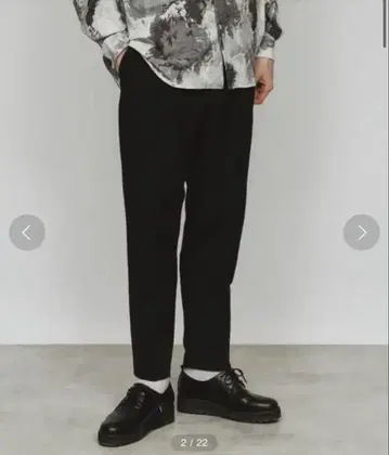 새상품 TAKEO KIKUCHI 360도 스트레치 와이드 테이퍼드 팬츠