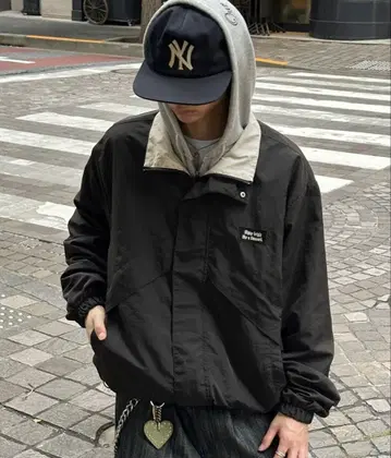 쿠티르 2way 리버서블 나일론 드로 코드 숏 블루종