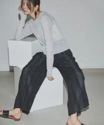 [택 포함 새상품] hellam 프린지 스트라이프 턱 팬츠