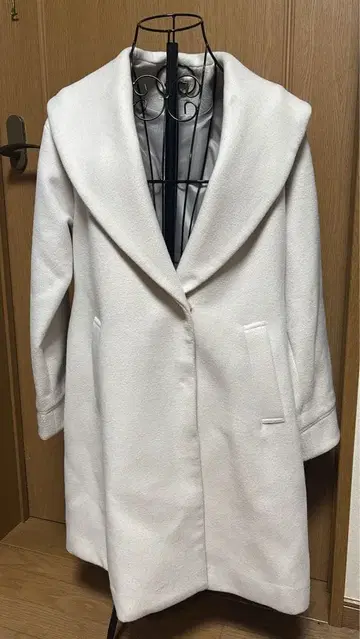 REDYAZEL 레이디 아젤 코트