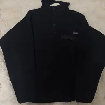 00's Patagonia 올 블랙 신틸라 스냅T