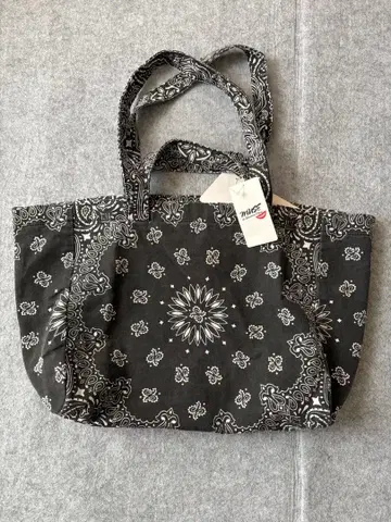 별주 SITA PARANTICA 시타파란티카 BANDANA 백