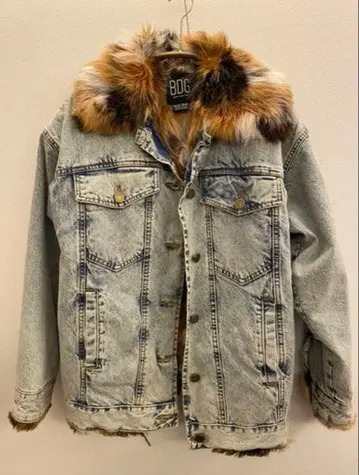 [ Urban Outfitters ] 데님 자켓