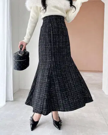 백 레이스업 트위드 머메이드 스커트