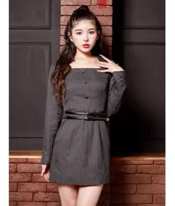 다리치 더블 벨트 스트라이프 미니 원피스