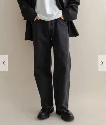 스트레이트 데님 팬츠 어반 리서치