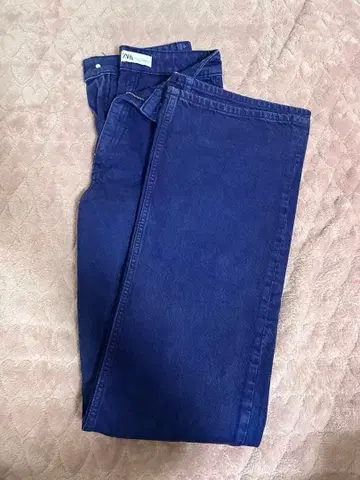 ZARA 네이비 데님 팬츠
