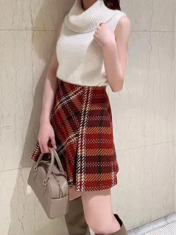 스나이델 Sustainable 로빙 체크 미니 스커트 2024