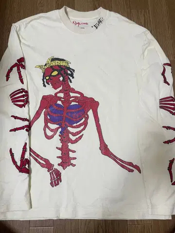 스켈레톤 디자인 긴팔 티셔츠