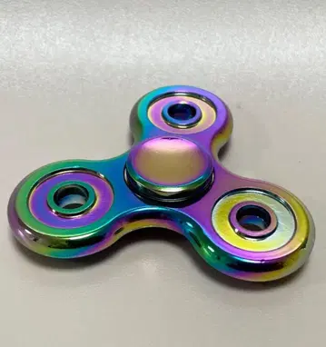 [ 새상품!! ] 핸드 스피너 오로라 무지개 ( 약 4분 회전!! )