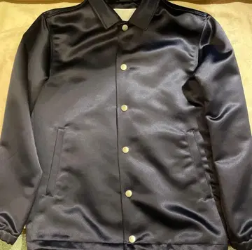 새틴 블랙 자켓 M사이즈 아우터