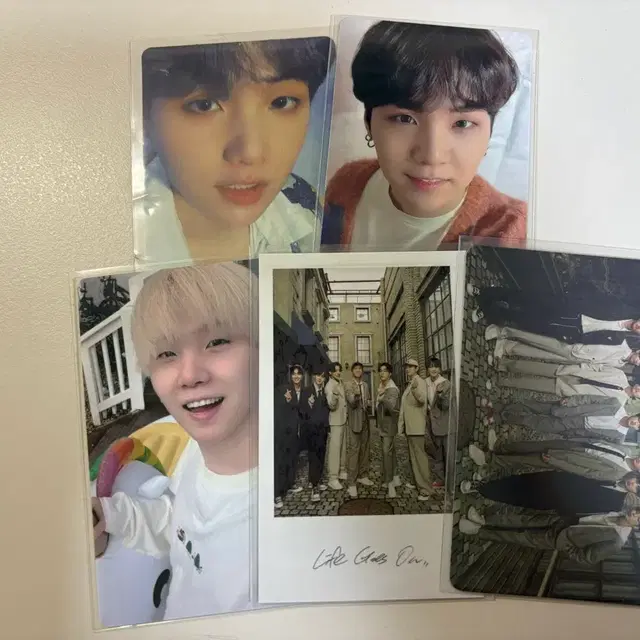 방탄소년단 슈가 포토카드 포카 민윤기 맵솔 BE 위버스 특전 인더숲