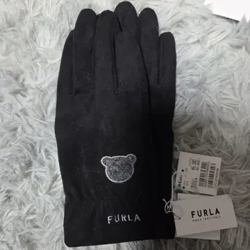FURLA 블랙 곰 자수 장갑