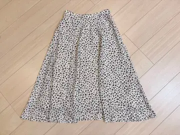 [새상품급] 레오파드 프린트 플레어 스커트