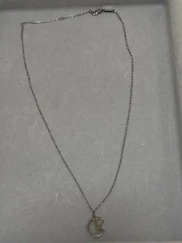 캘빈클라인 목걸이