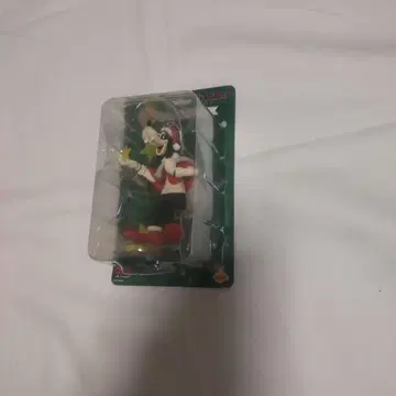 디즈니 구피 크리스마스 오너먼트