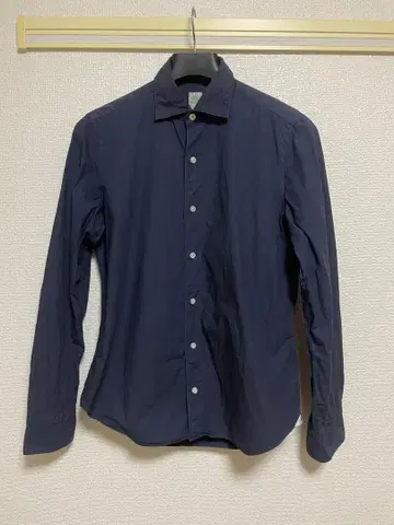 Finamore 긴팔 네이비 M-L 치수 측정 이미지 있음