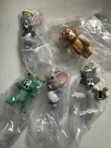 미개봉 새상품! 톰과 제리 얍얍 꼬마 피규어 2 천사와 악마 5종 세트