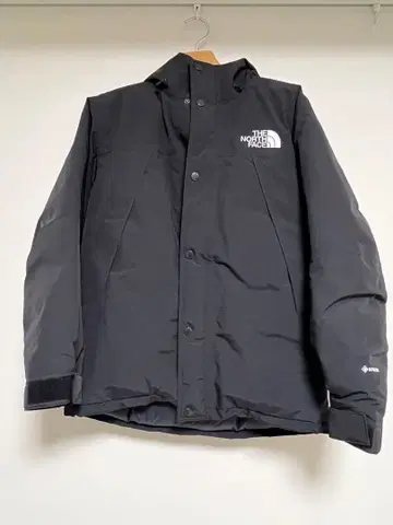 새상품급 THE NORTH FACE GORE-TEX 마운틴 다운 자켓 M