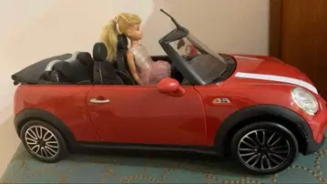 바비 켄 미니쿠퍼 레드 자동차