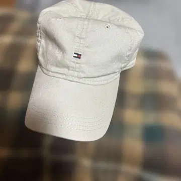 타미힐피거 베이지 캡