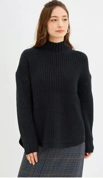 GU [인기 상품] 아제 라운드 헴 스웨터