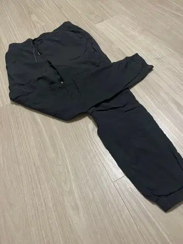 Lululemon 블랙 팬츠