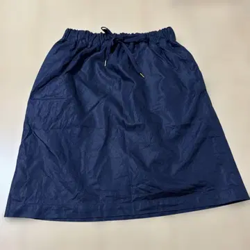 새상품급 폴스미스 네이비 스커트 38 M 네이비 PaulSmith