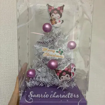 산리오 캐릭터 쿠로미 크리스마스 트리