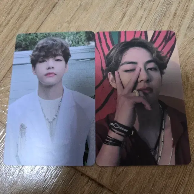 BTS. 방탄소년단 버터 태형 뷔포카 럭드 사운드웨이브 파스테