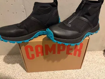 CAMPER 지퍼 부츠 스니커즈 블랙/블루