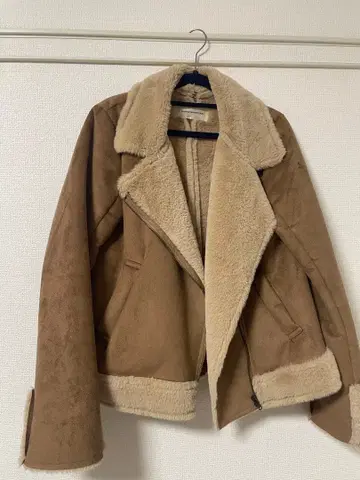 [ NICE CLAUP ] 브라운 인조 모피 무스탕 코트