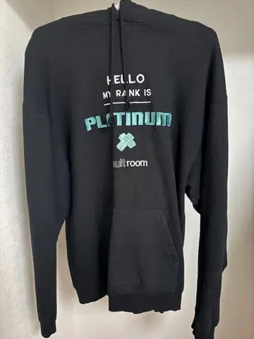 vaultroom PLATINUM 후디