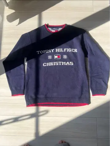 TOMMY HILFIGER 니트