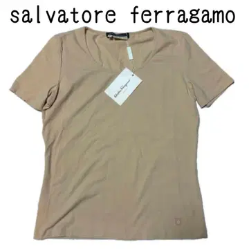 새상품 salvatore ferragamo 페라가모 T셔츠 간치니